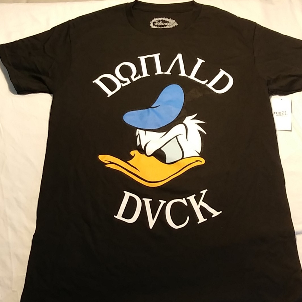 Disney blk tee